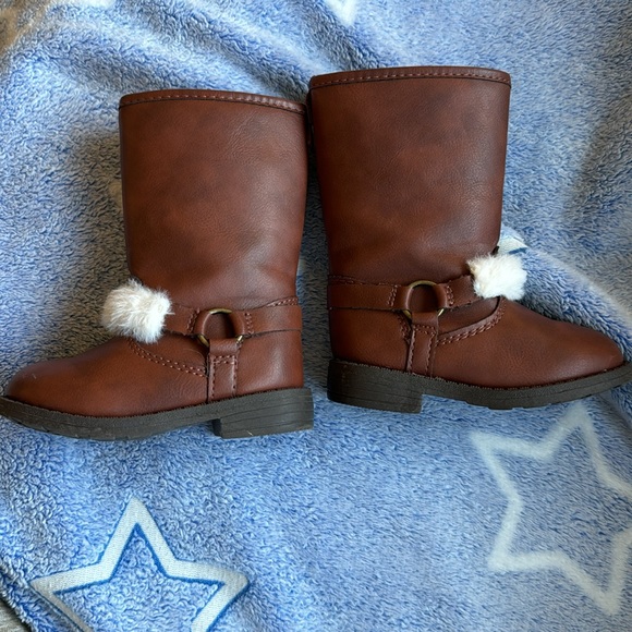 Brown Boots - Picture 4 of 7